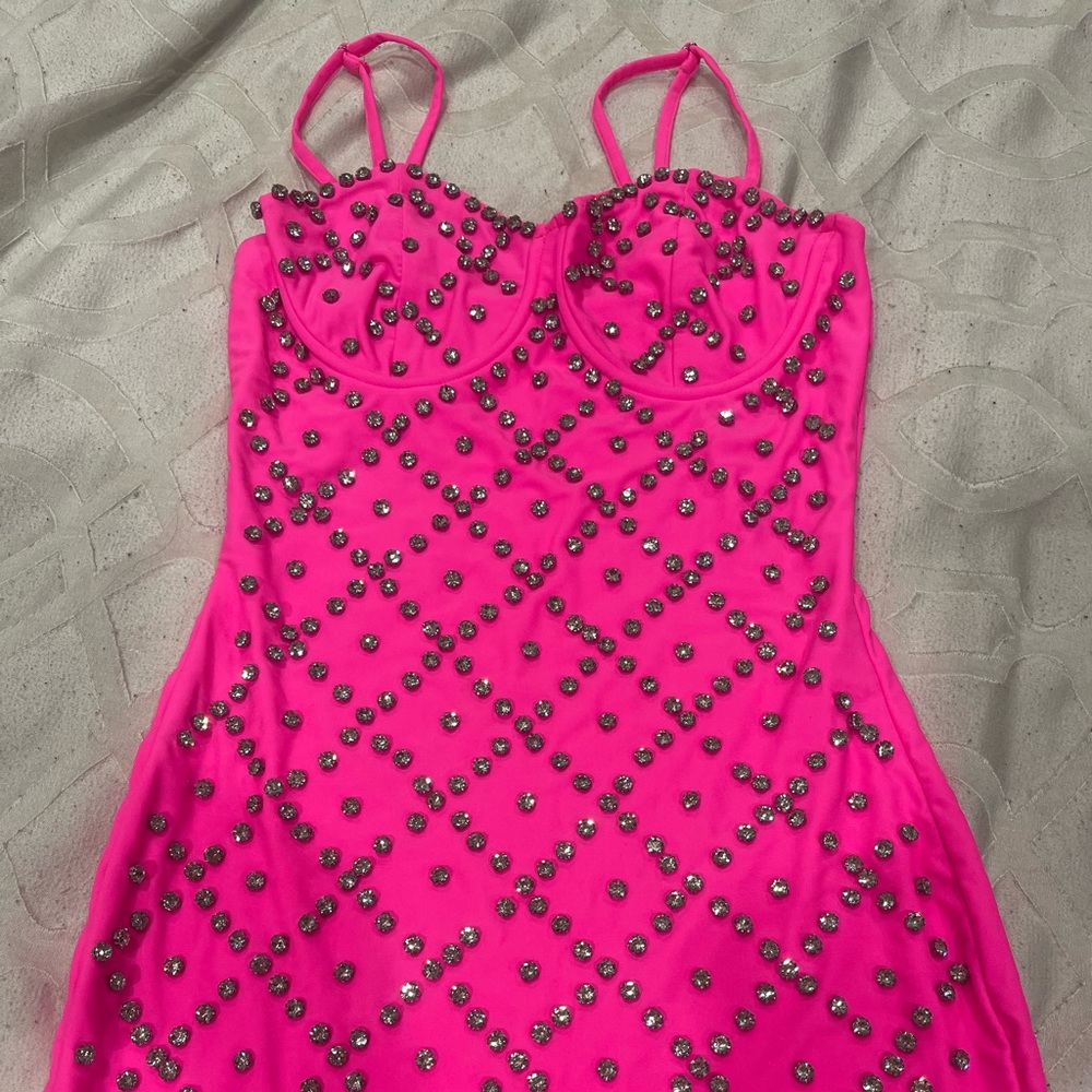 🎀Pink embellished mini dress🎀
